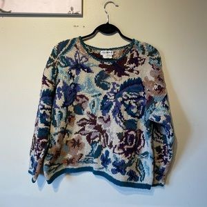 Vtg size medium crew medium weight sweater..